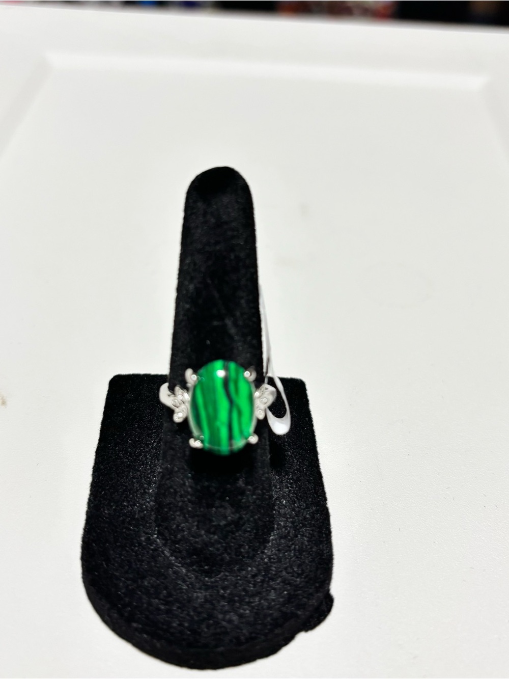 Green malachite Oval Stone & Silver Ring - Women Jewelry Size 6